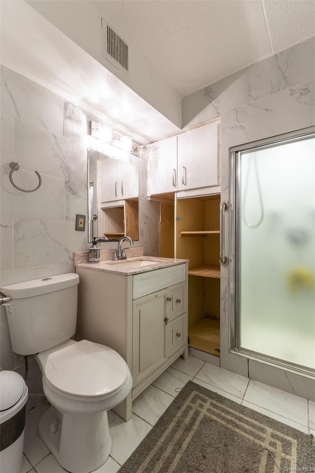 #4 photo, 1321A Lafayette Avenue, Bronx , NY 10474