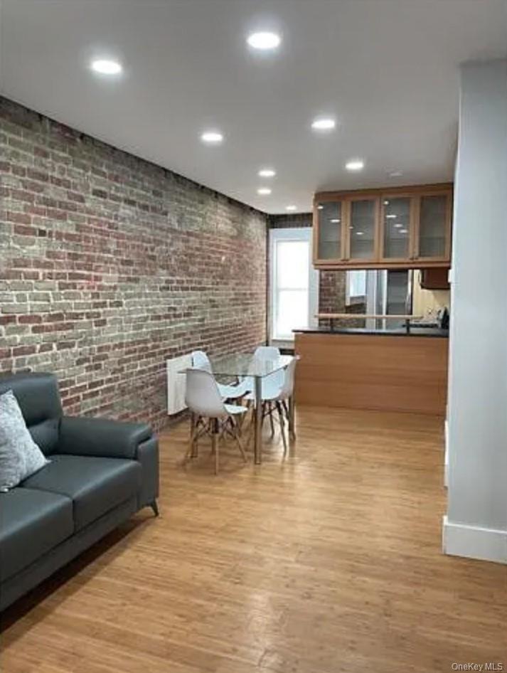 #11 photo, 2001 Park Street, Atlantic Beach , NY 11509