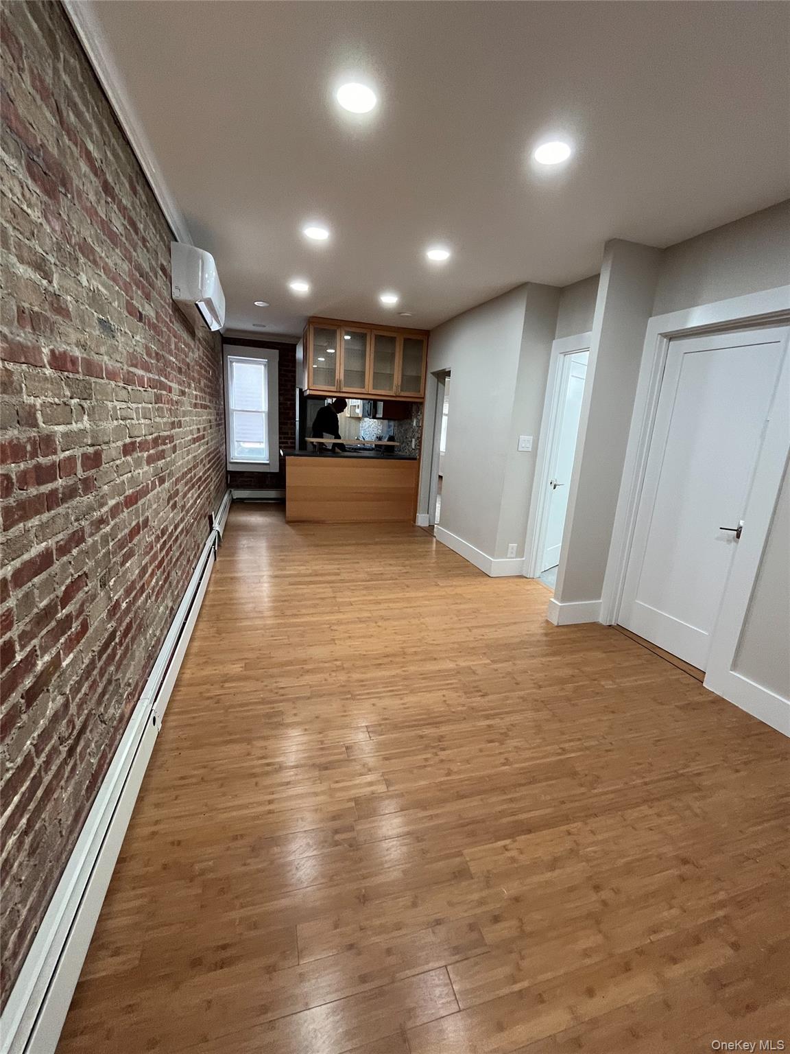 #6 photo, 2001 Park Street, Atlantic Beach , NY 11509