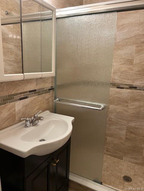 #10 photo, 36-03 28 Avenue, अस्टोरिया Astoria , NY 11103