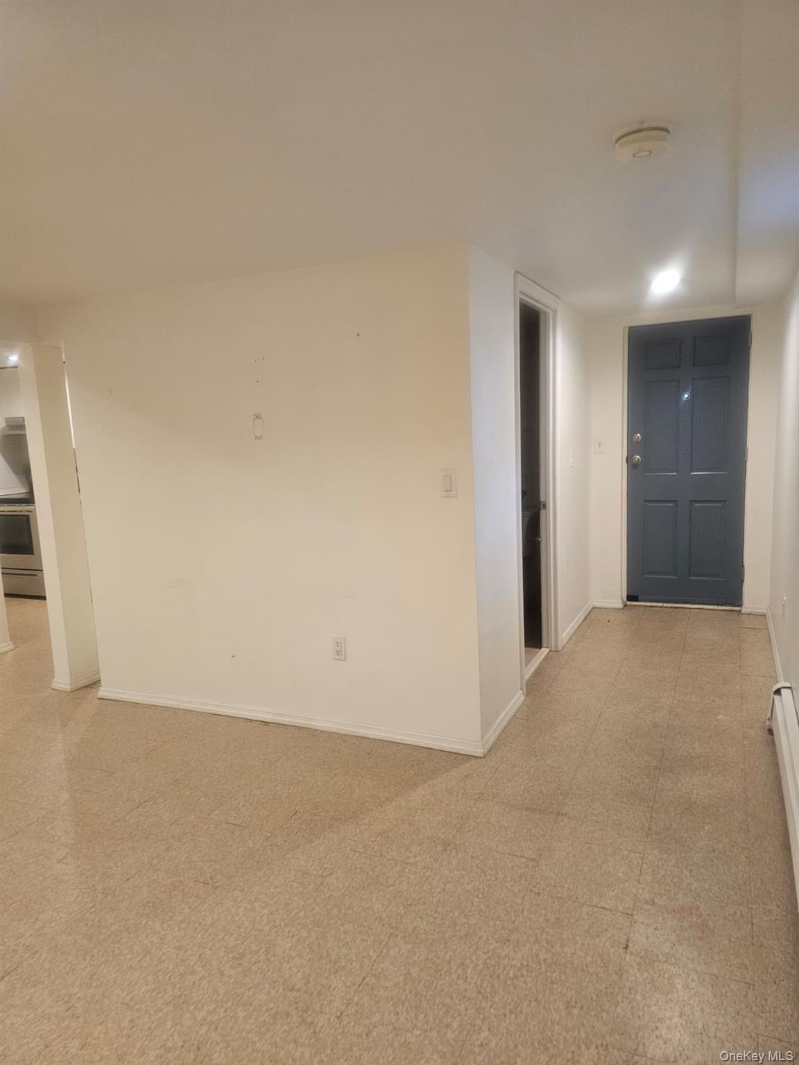 #6 photo, 31 Albermarle Avenue, Holtsville , NY 11742