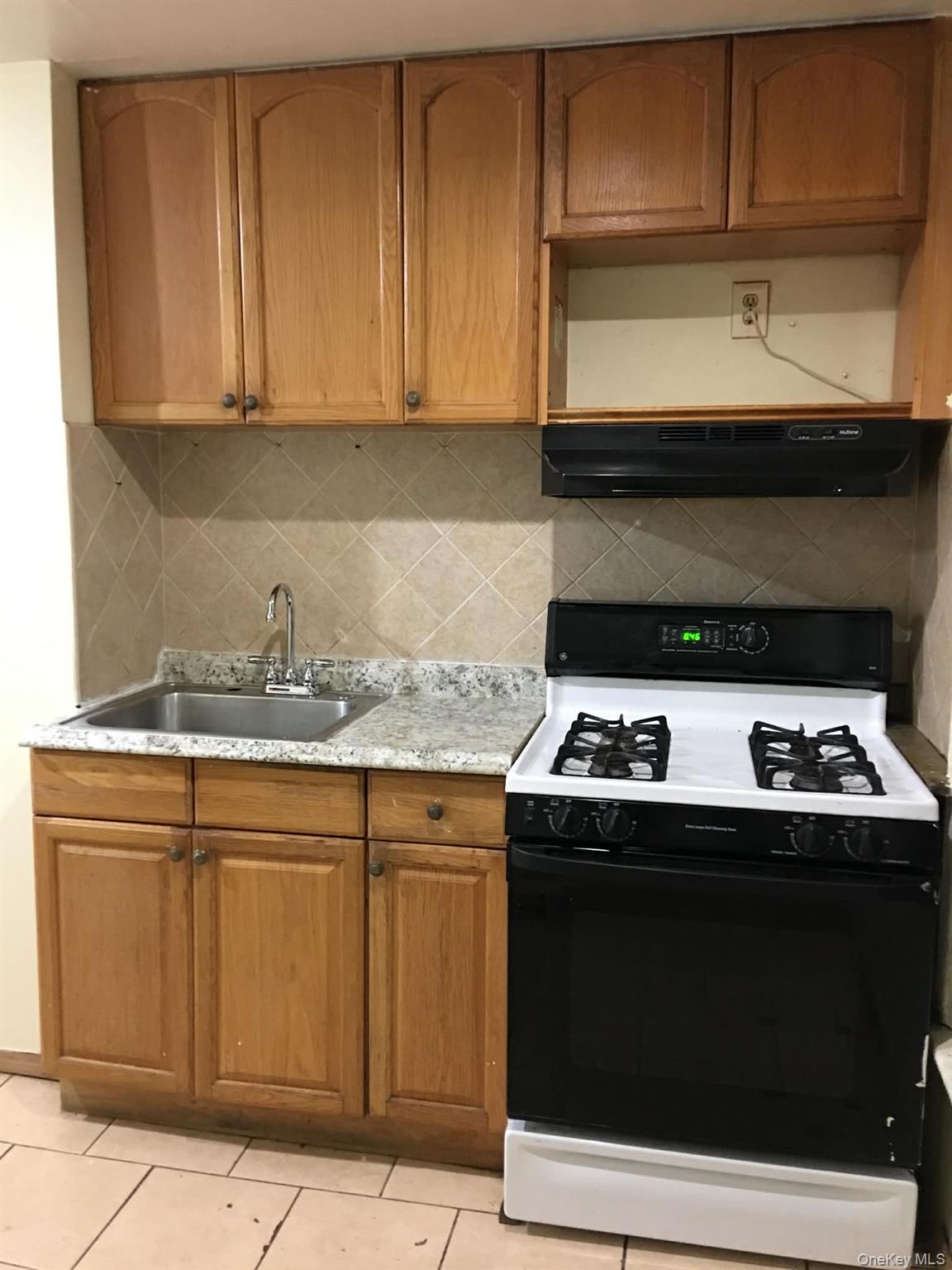 #13 photo, 9715 88th Street, Ozone Park , NY 11416