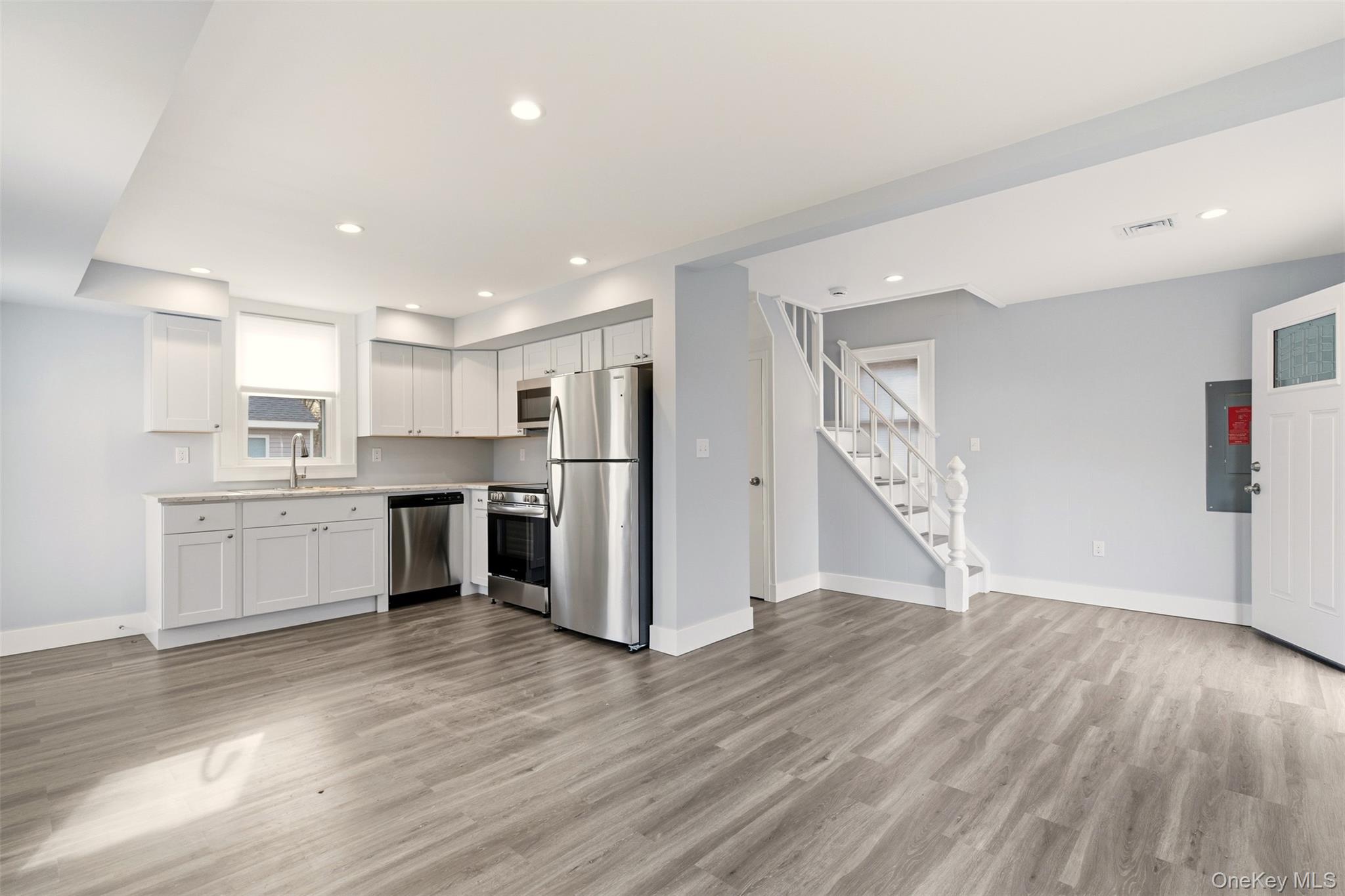 #6 photo, 60 Frowein Road, Center Moriches , NY 11934