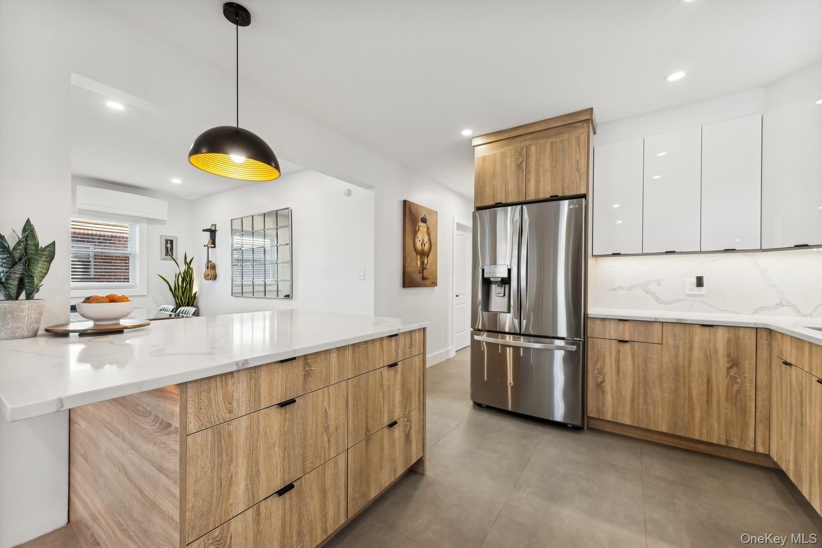 #11 photo, 139 Gibson Boulevard, Valley Stream , NY 11581