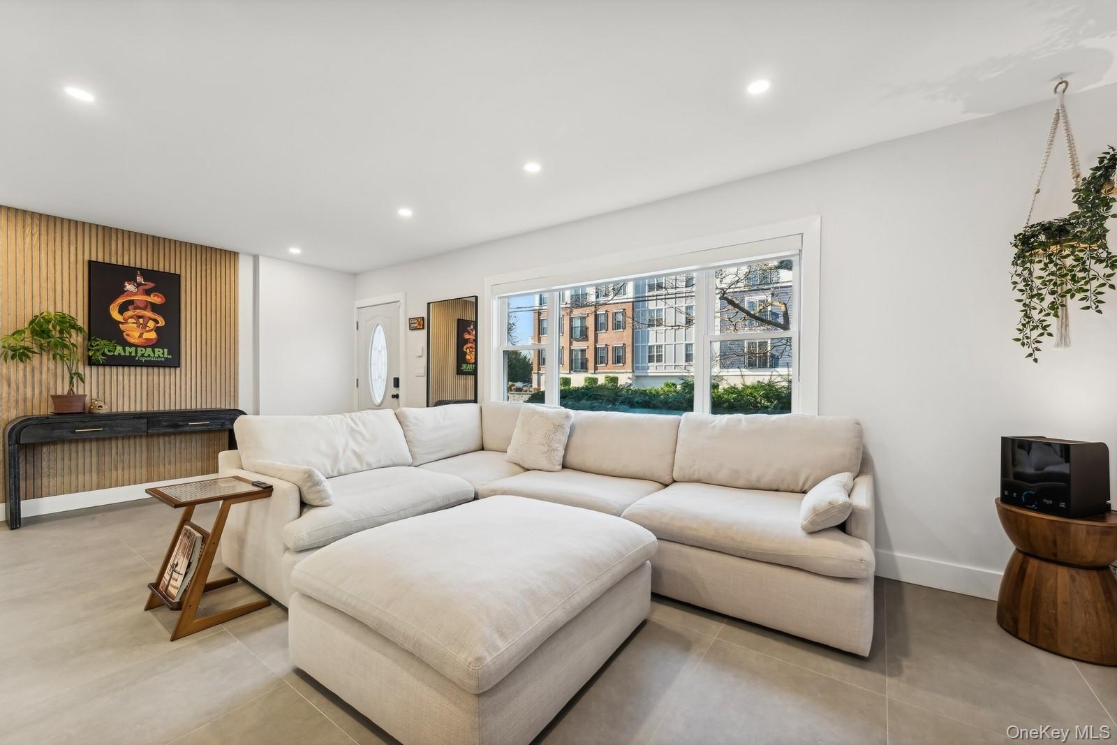 #3 photo, 139 Gibson Boulevard, Valley Stream , NY 11581