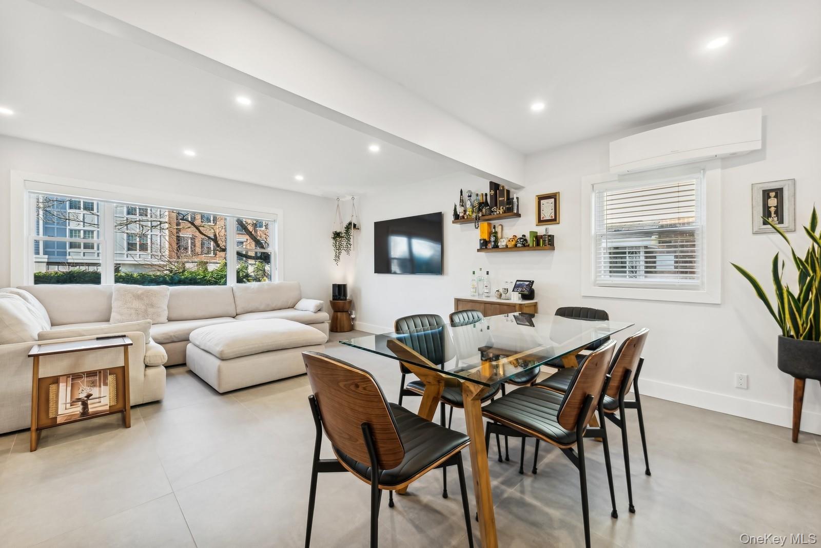 #6 photo, 139 Gibson Boulevard, Valley Stream , NY 11581