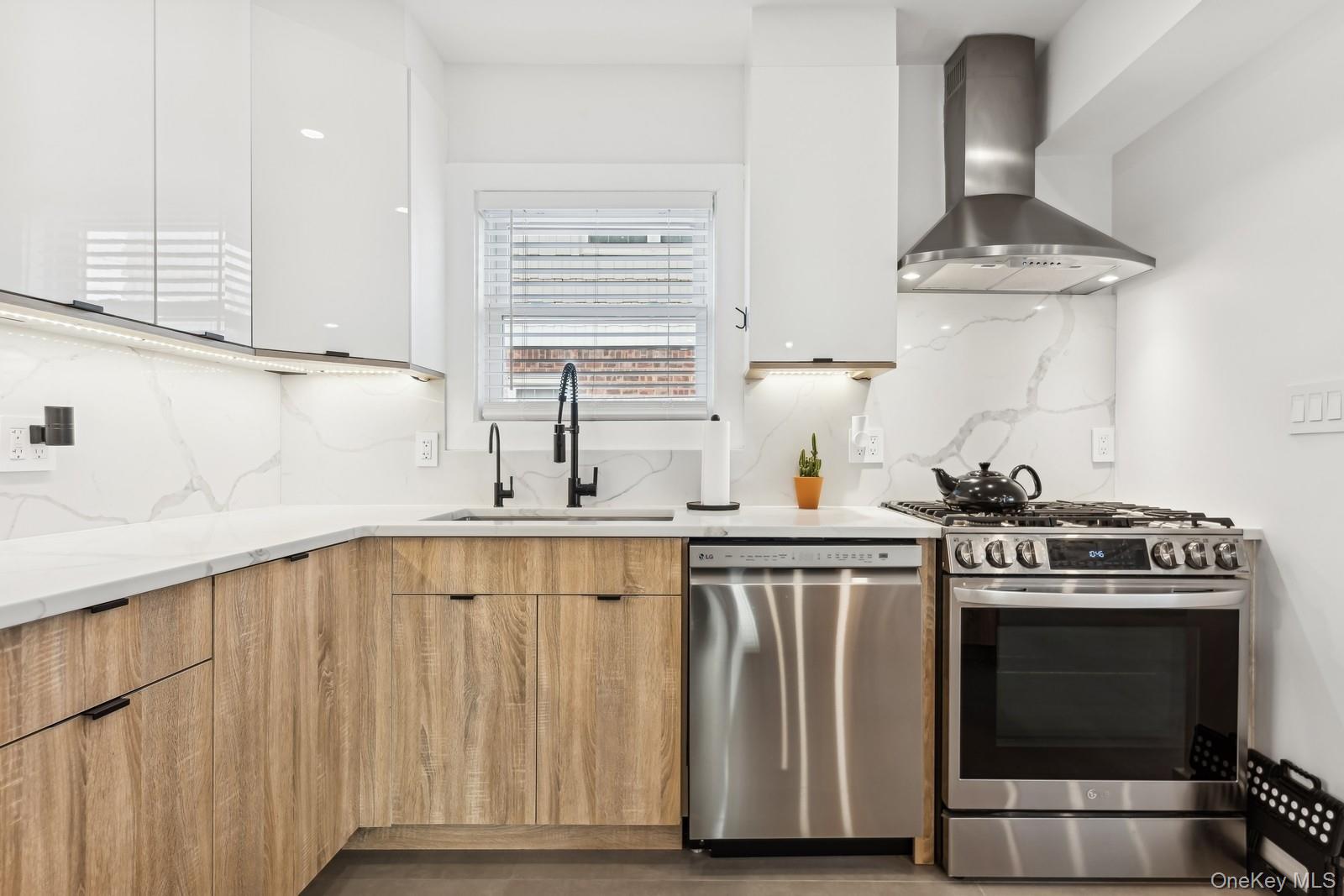 #8 photo, 139 Gibson Boulevard, Valley Stream , NY 11581