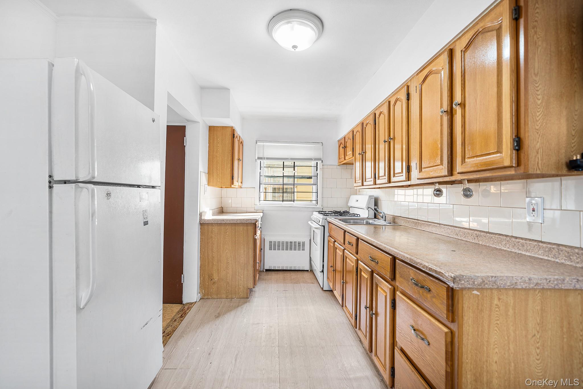 #12 photo, 2711 Deerfield Road, Far Rockaway , NY 11691