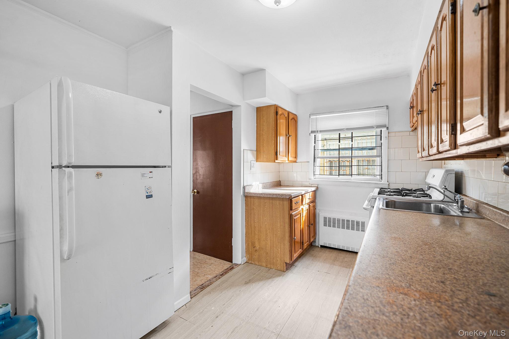 #14 photo, 2711 Deerfield Road, Far Rockaway , NY 11691