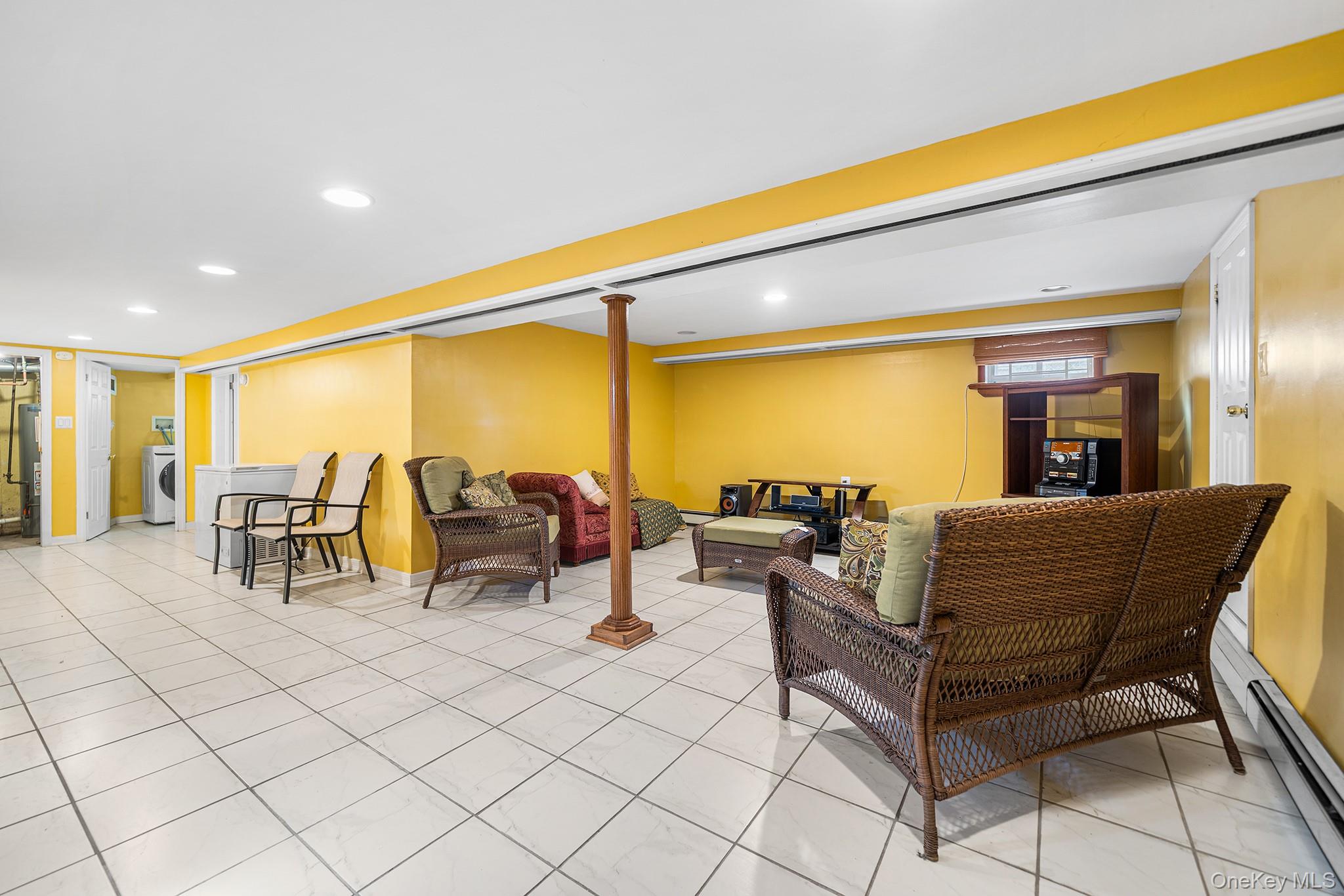 #18 photo, 2711 Deerfield Road, Far Rockaway , NY 11691