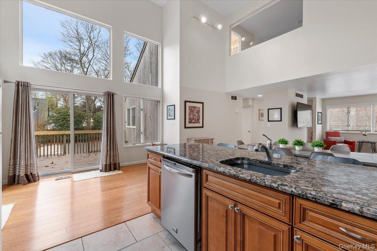 #16 photo, 98 Squiretown Road, Hampton Bays , NY 11946