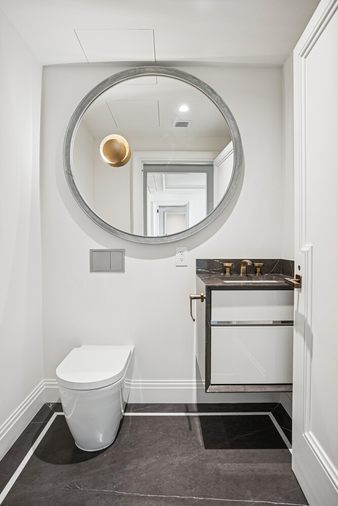 #7 photo, New York City, Midtown East , NY 10022