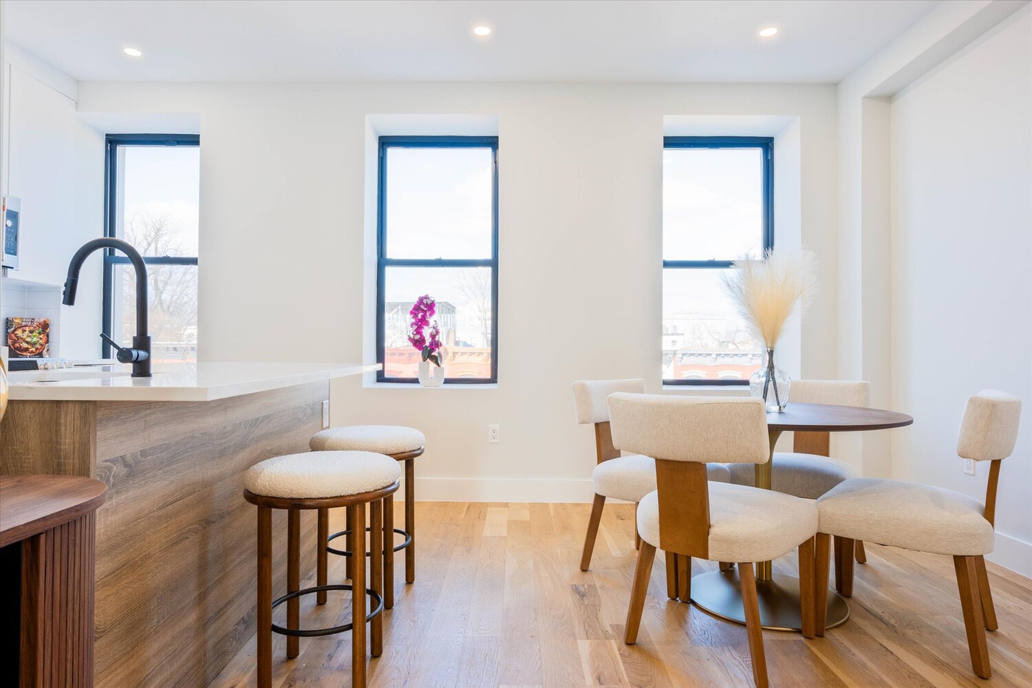 #5 photo, 256 PUTNAM Avenue, Bedford-Stuyvesant , NY 11216