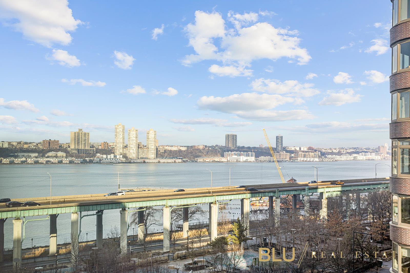 #7 photo, New York City, Lincoln Square , NY 10069