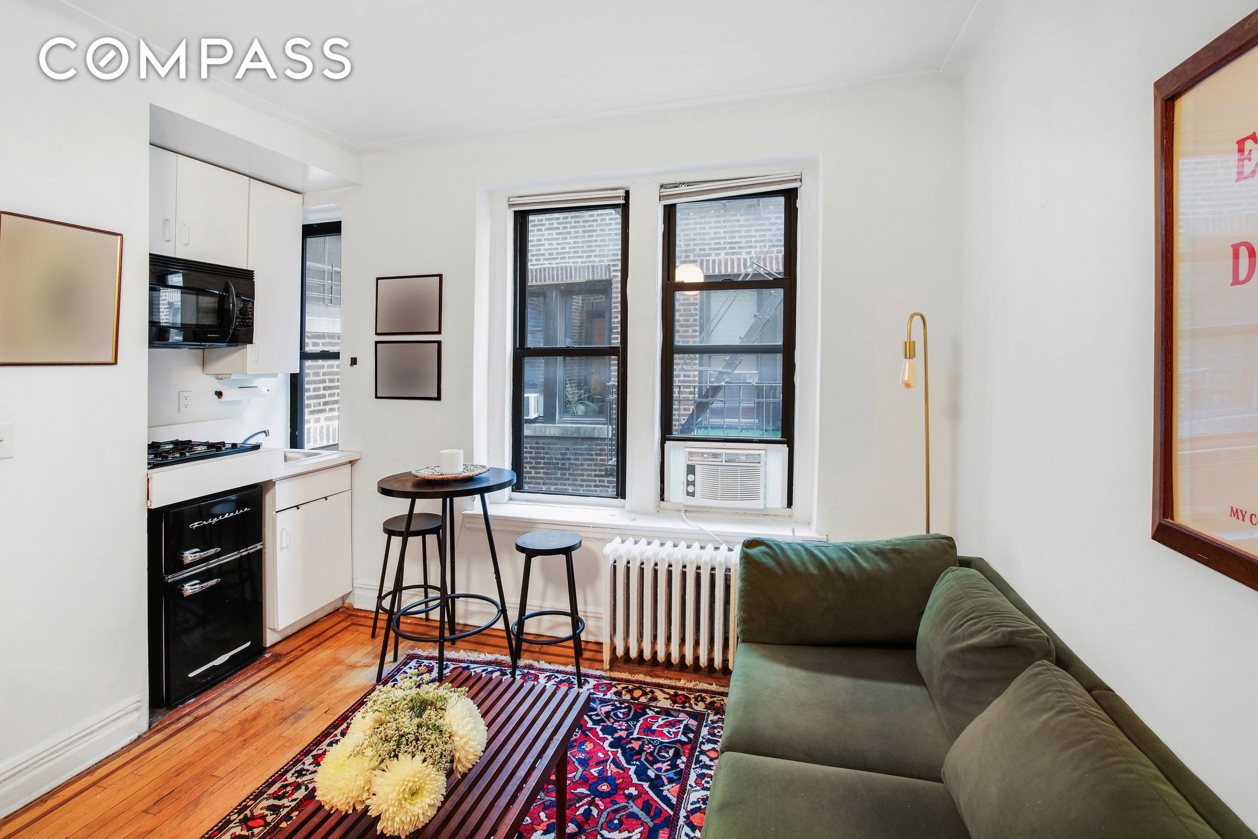 #3 photo, 300 8th Avenue, Park Slope , NY 11215