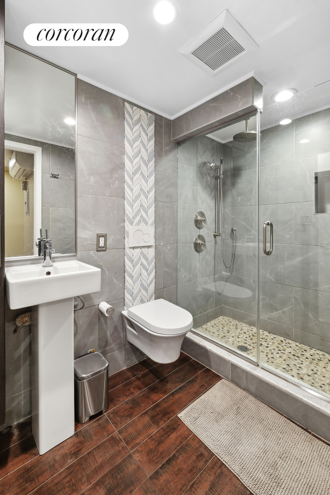 #13 photo, New York City, Washington Heights , NY 10032