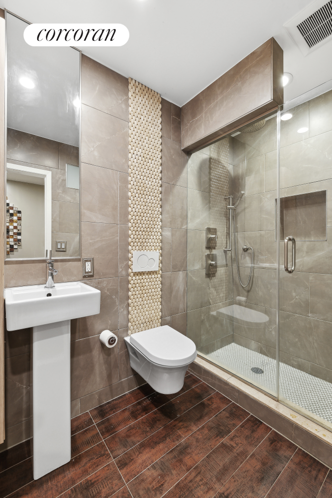 #6 photo, New York City, Washington Heights , NY 10032