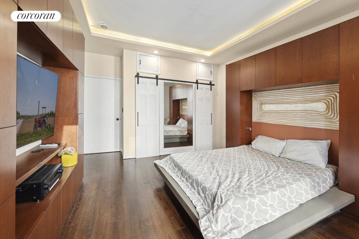 #7 photo, New York City, Washington Heights , NY 10032