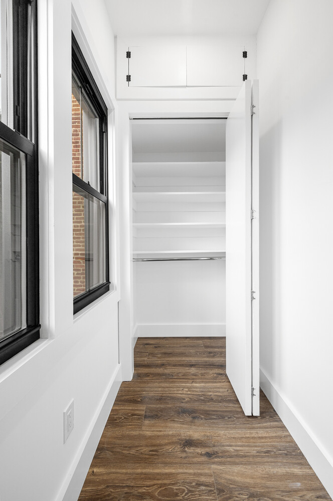 #6 photo, 50-20 39TH Street, Sunnyside , NY 11104