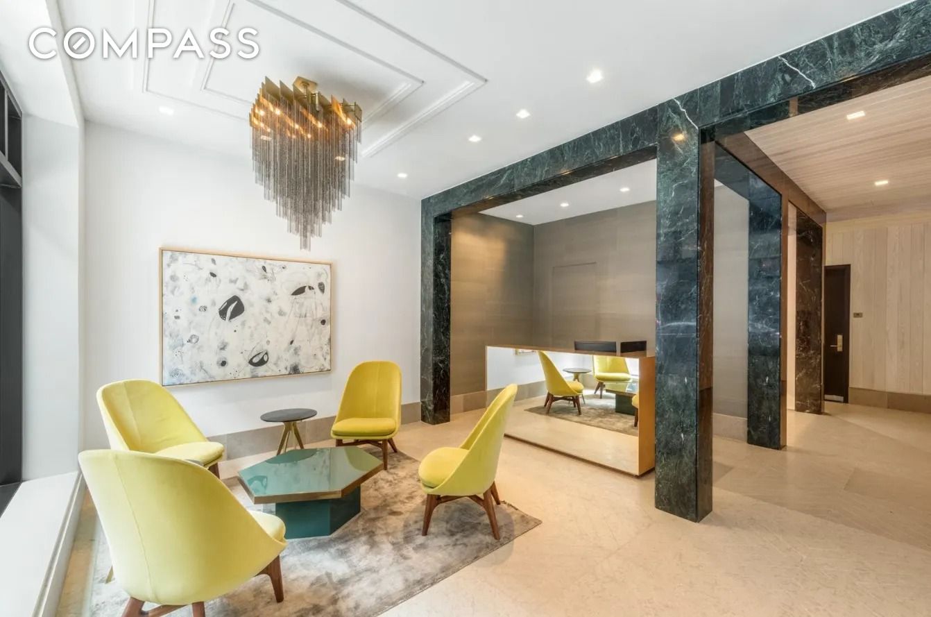 #8 photo, New York City, Lower East Side , NY 10002