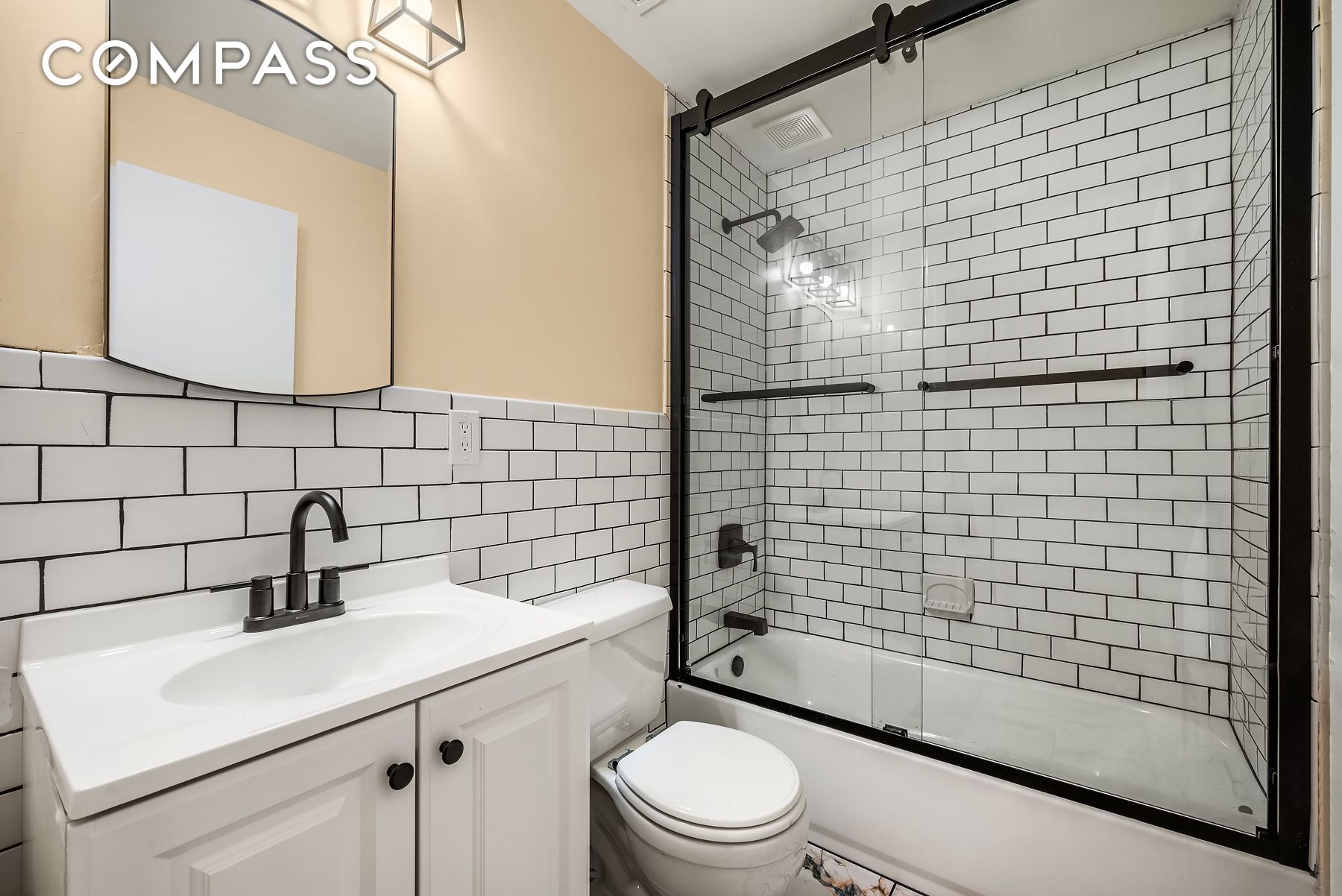 #7 photo, Bronx, Melrose , NY 10451