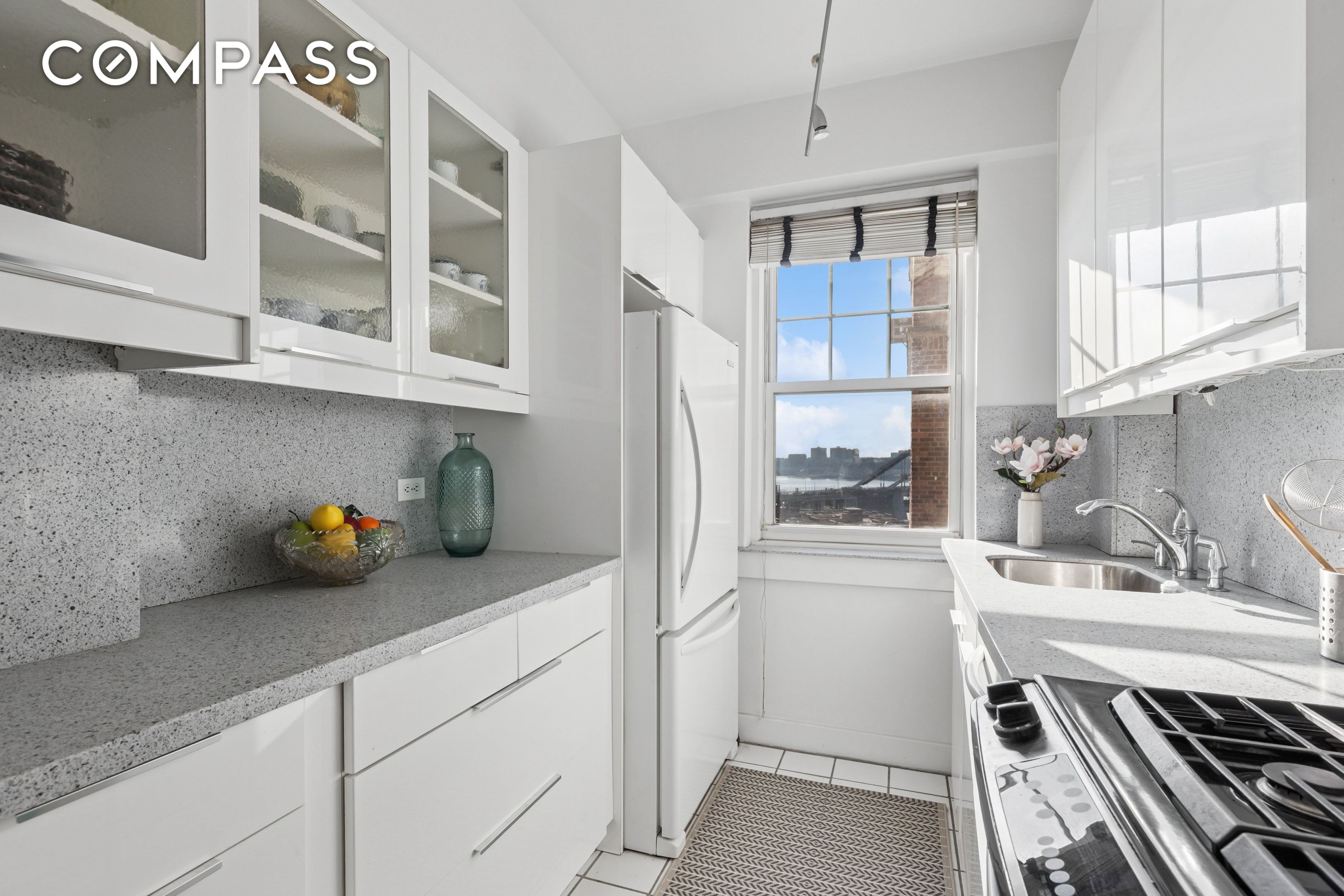 #7 photo, 120 Cabrini Boulevard, מנהטן Hudson Heights , NY 10033