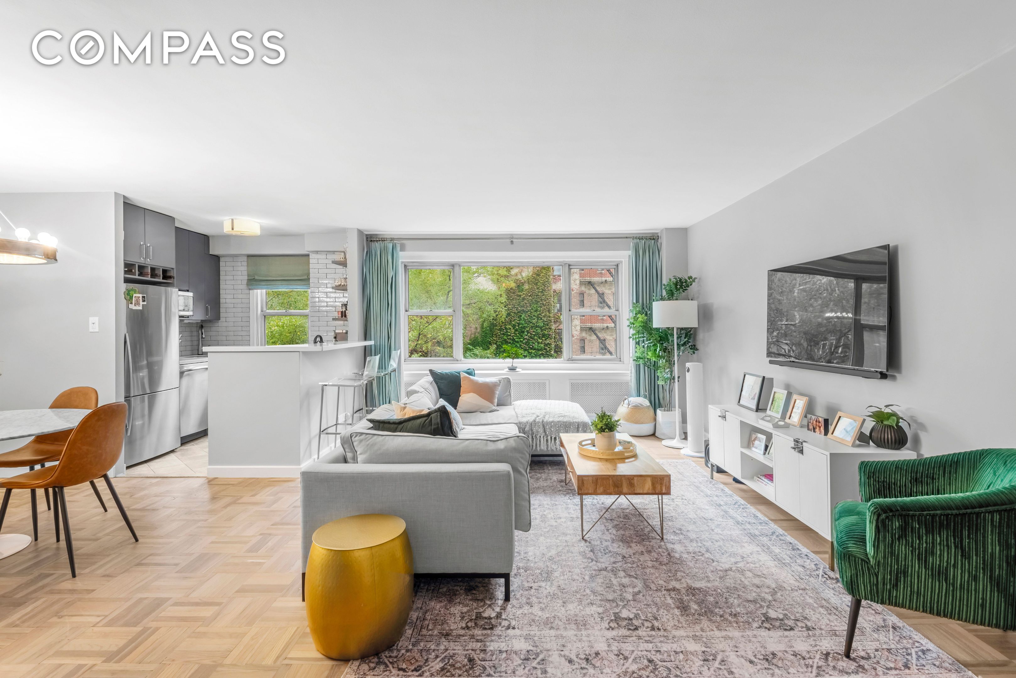 #4 photo, 2 Charlton Street, Hudson Square , NY 10014