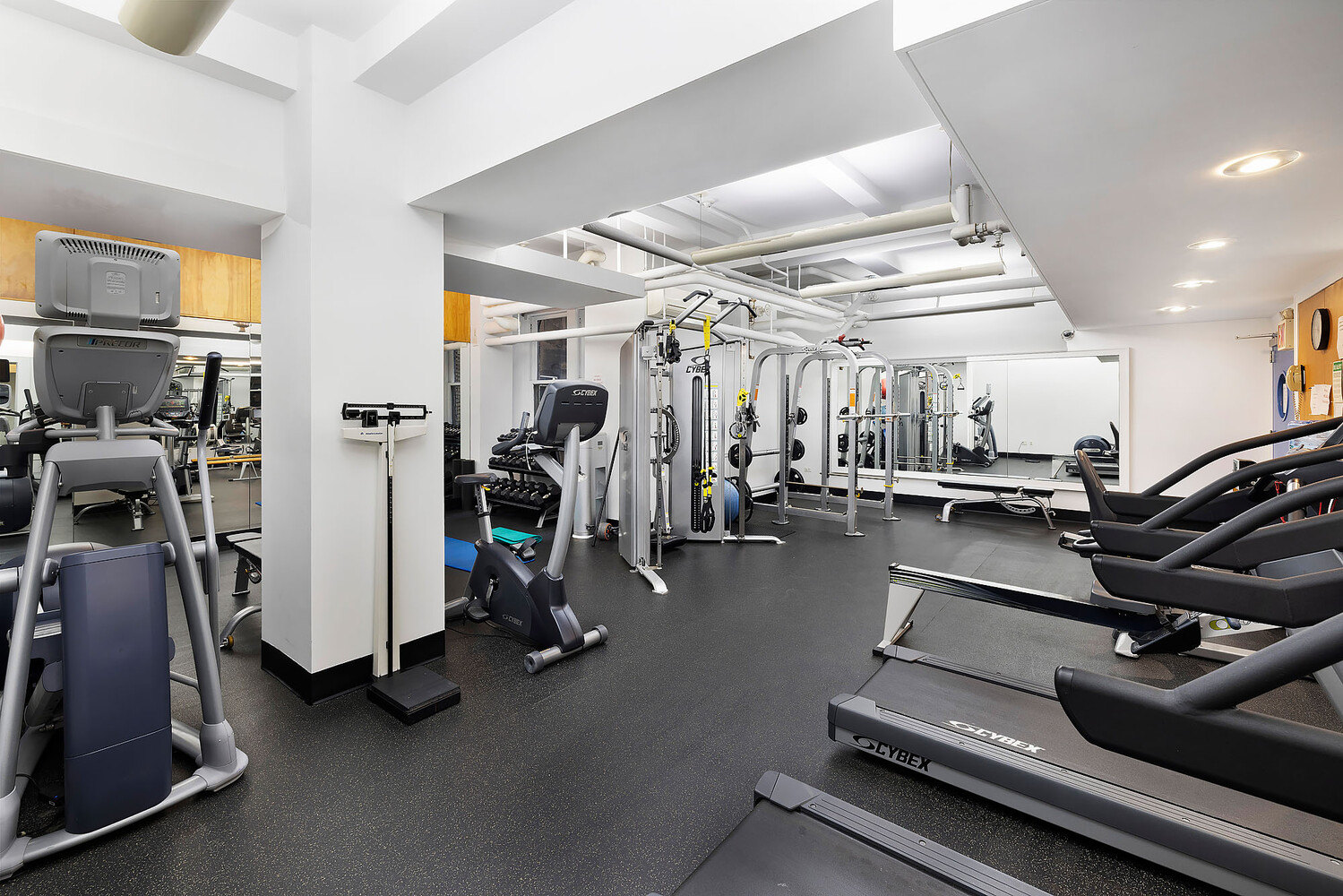 #18 photo, 876 PARK Avenue, Lenox Hill , NY 10075