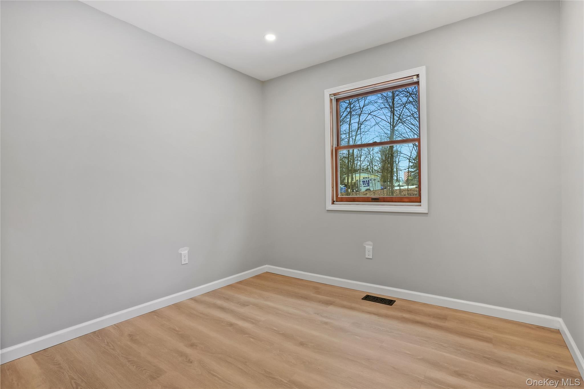 #11 photo, 18 Homewood Avenue, Newburgh , NY 12550