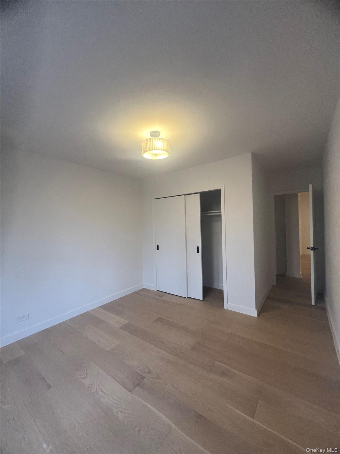 #9 photo, 445 W 240th Street, 布朗士 Bronx , NY 10463