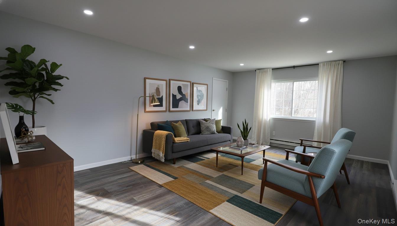 #13 photo, 422 Fox Run Lane, Carmel , NY 10512