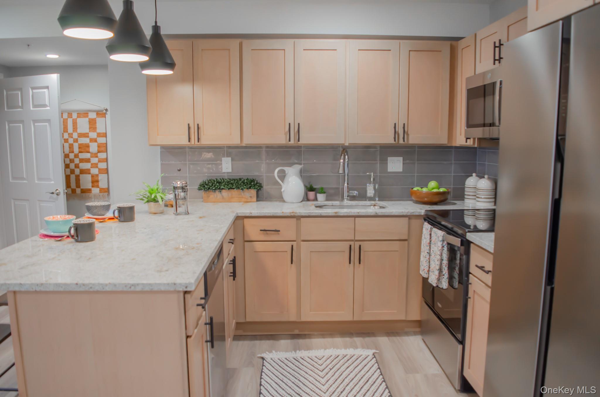 #10 photo, 540 Joslen Boulevard, Hudson , NY 12534