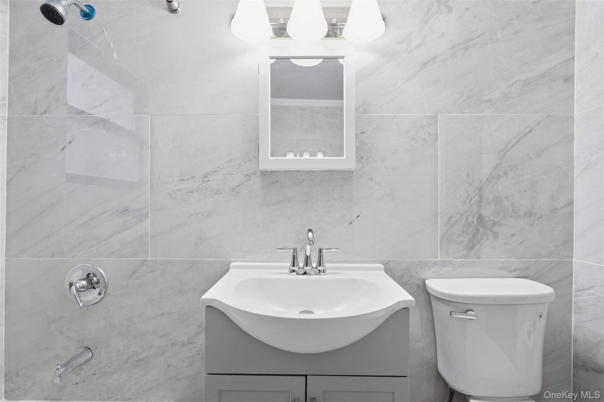 #12 photo, 154 Pearsall Dr, Mount Vernon , NY 10552