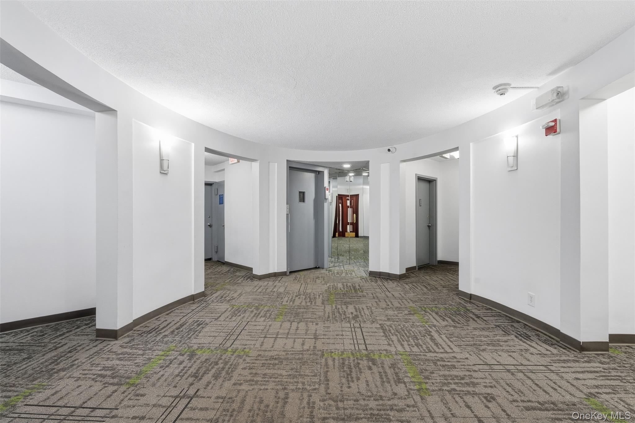 #14 photo, 154 Pearsall Dr, Mount Vernon , NY 10552