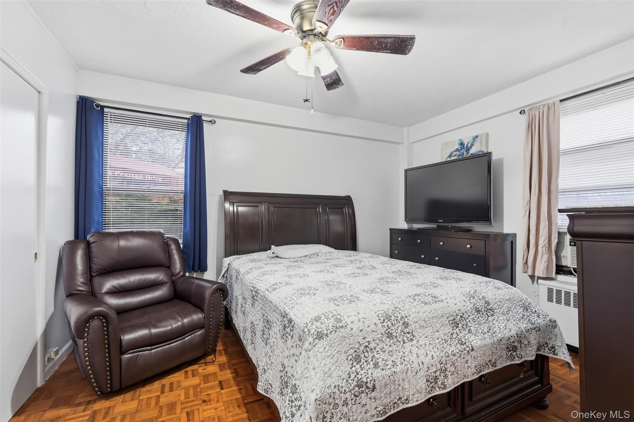 #8 photo, 154 Pearsall Dr, Mount Vernon , NY 10552