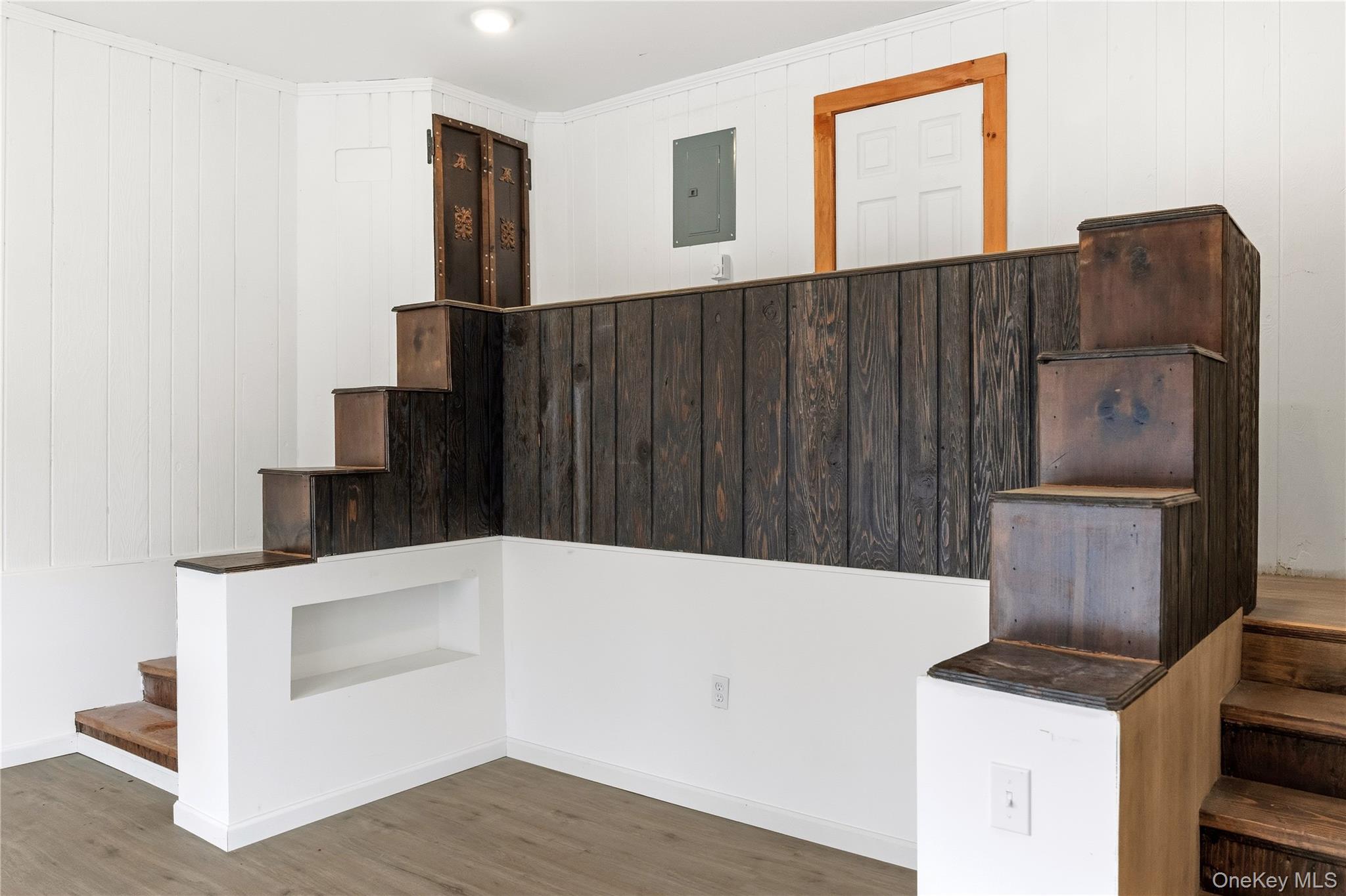 #11 photo, 378 Broadway 9W, Esopus , NY 12487