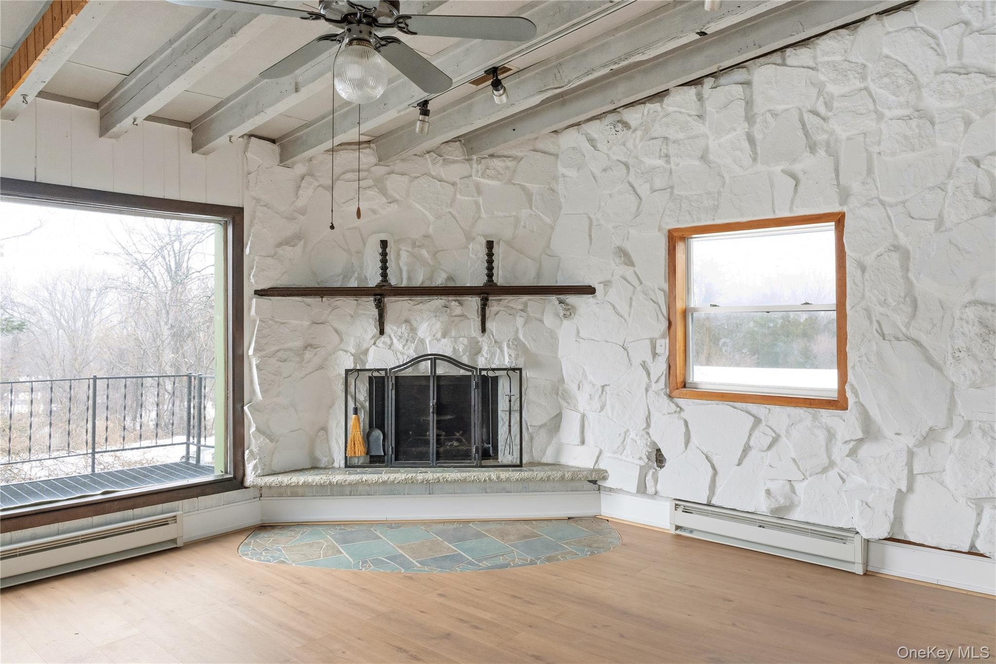 #5 photo, 378 Broadway 9W, Esopus , NY 12487