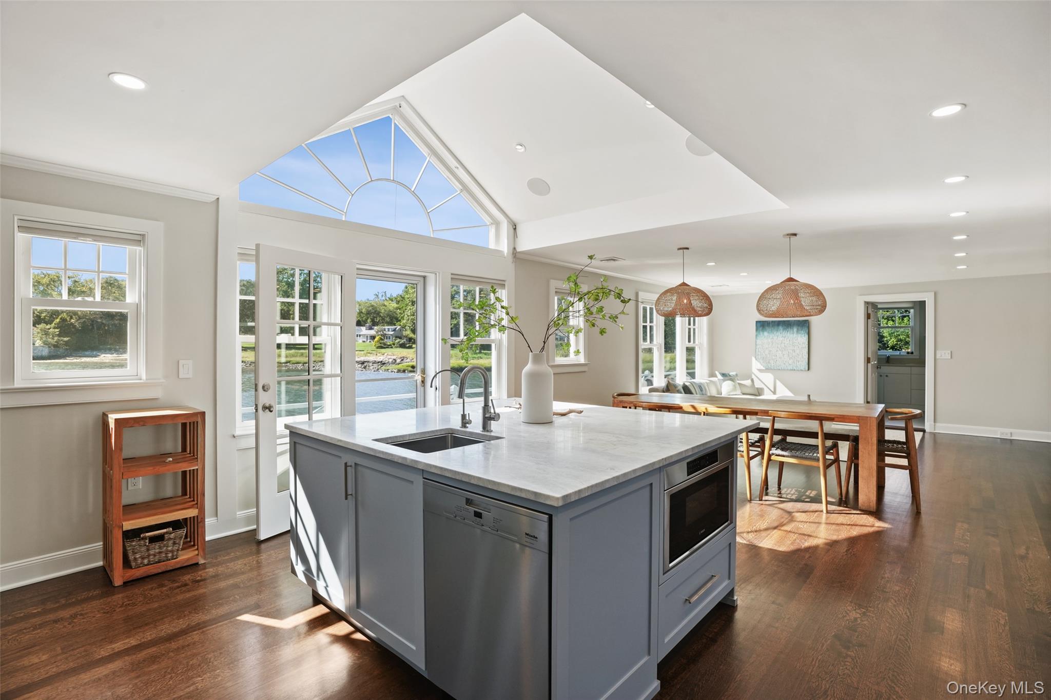 #6 photo, 6 Pine Island Road, Rye , NY 10580