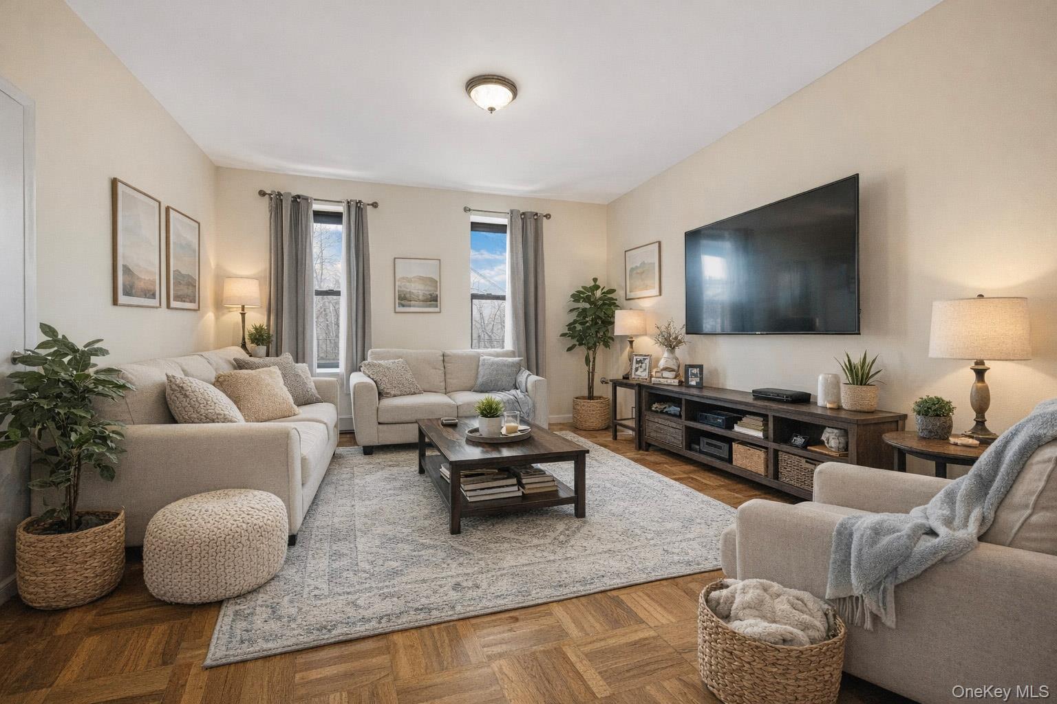 #5 photo, 2445 Southern Boulevard, ब्रोंक्स Bronx , NY 10458