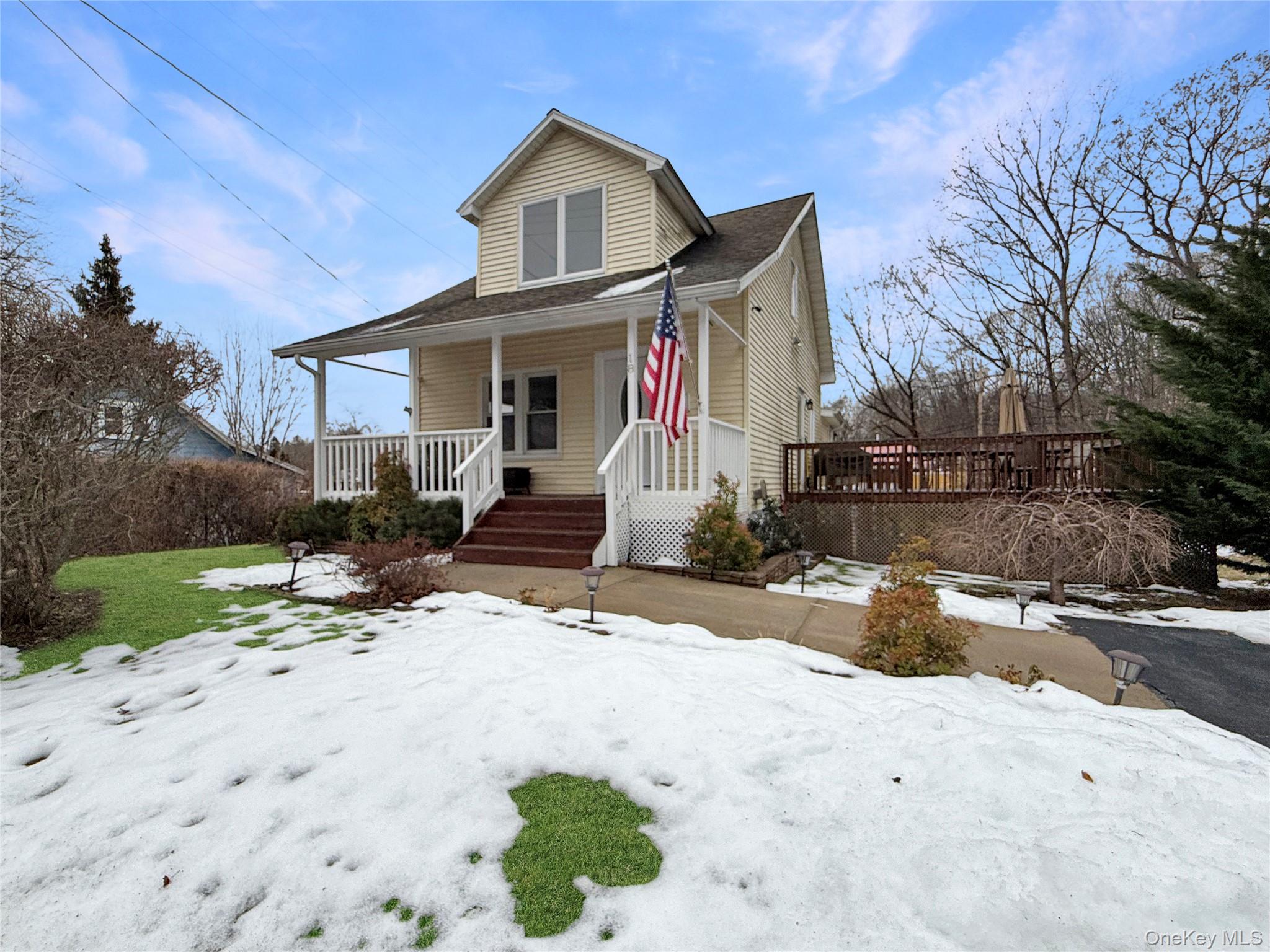 #1 photo, 18 Grove Street, Highland , NY 12528