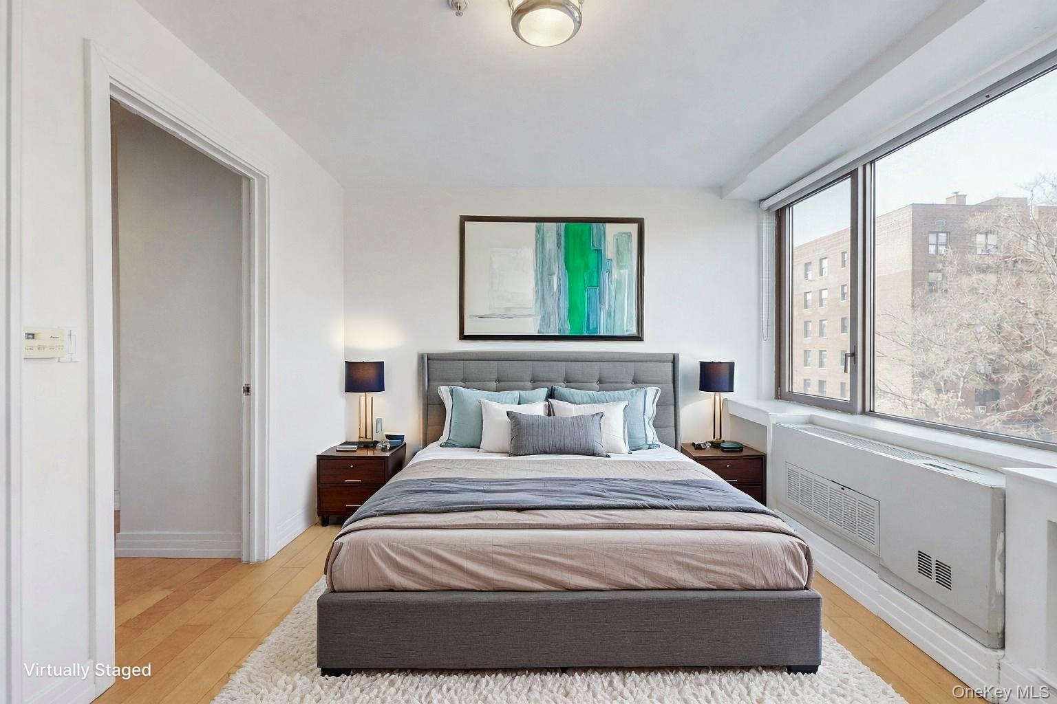 #3 photo, 64-05 Yellowstone Boulevard, קווינס Forest Hills , NY 11375