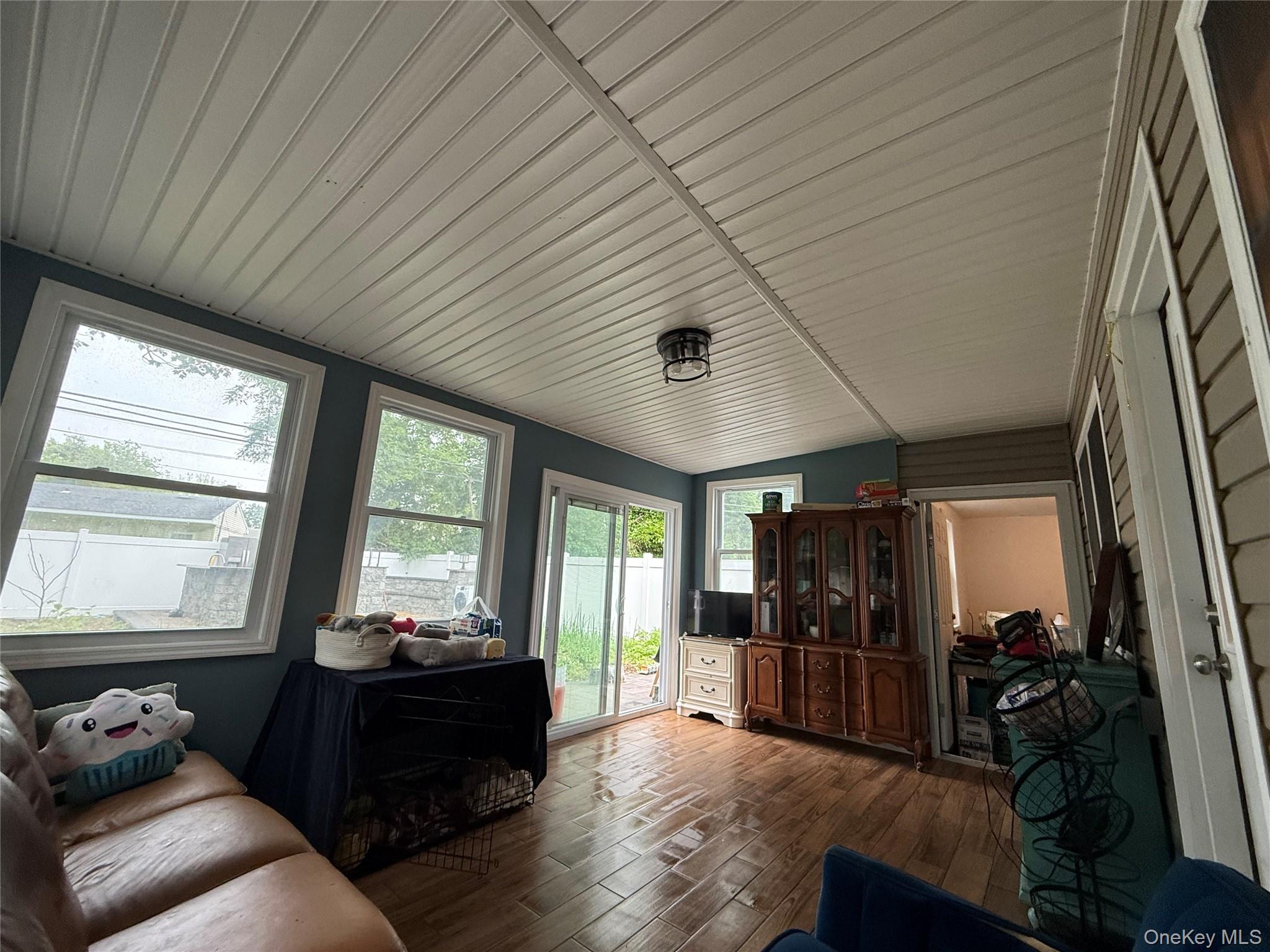 #12 photo, 803 Bayview Avenue, 롱 아일랜드 Amityville , NY 11701