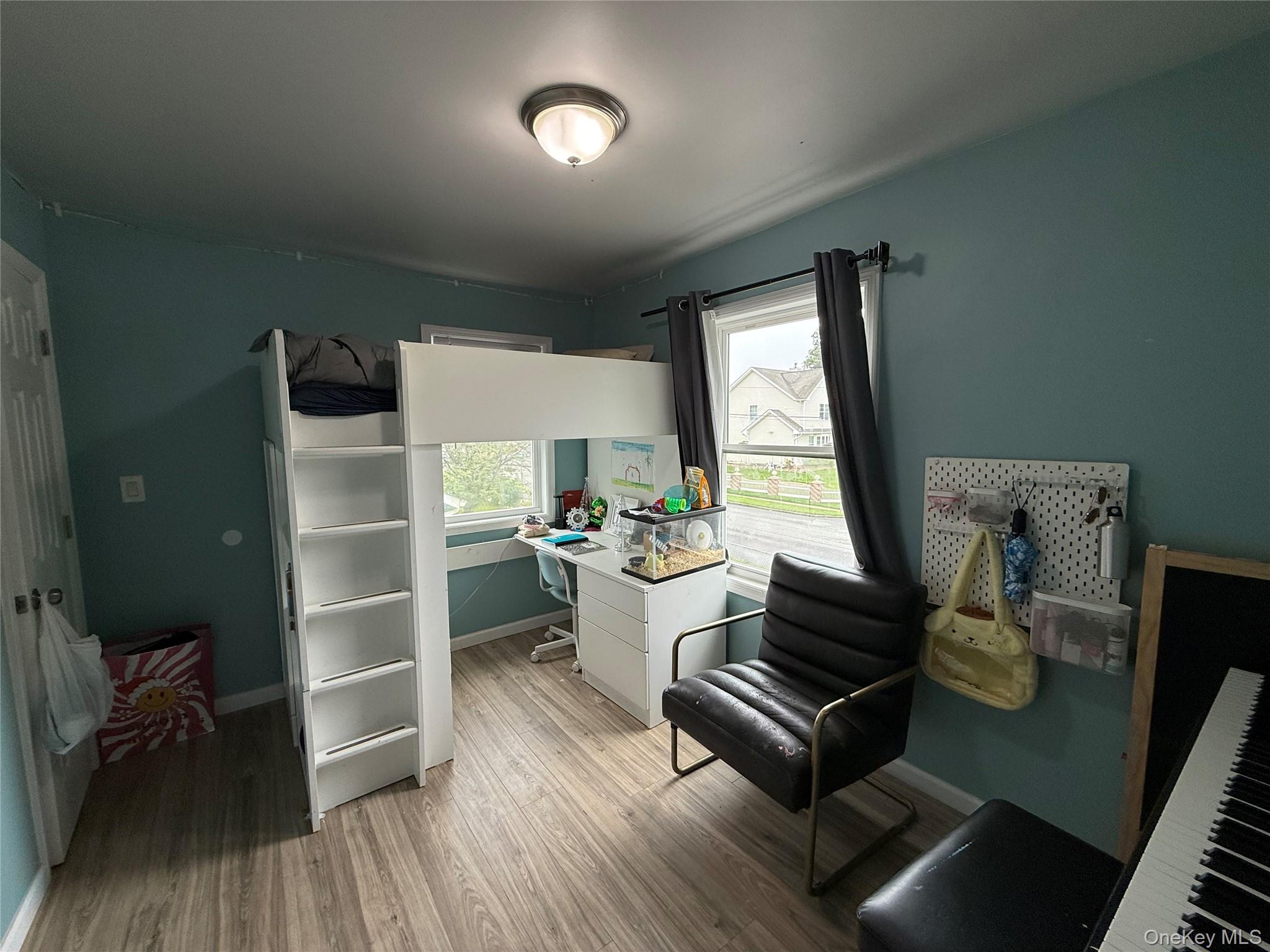 #19 photo, 803 Bayview Avenue, 롱 아일랜드 Amityville , NY 11701