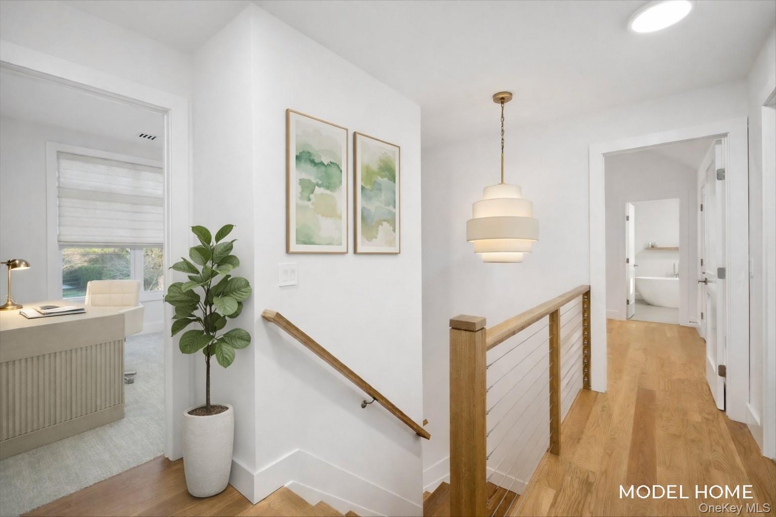 #8 photo, 89 N South Street, 東長島 Manorville , NY 11949