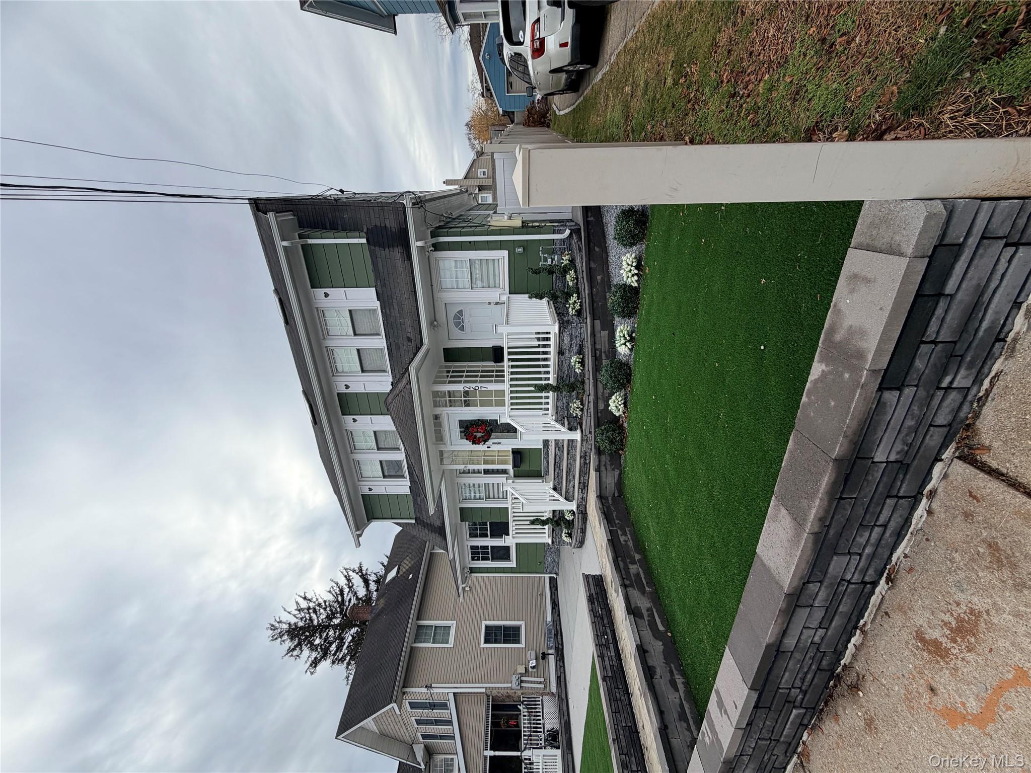 #4 photo, 267 N Wellwood Avenue, Lindenhurst , NY 11757