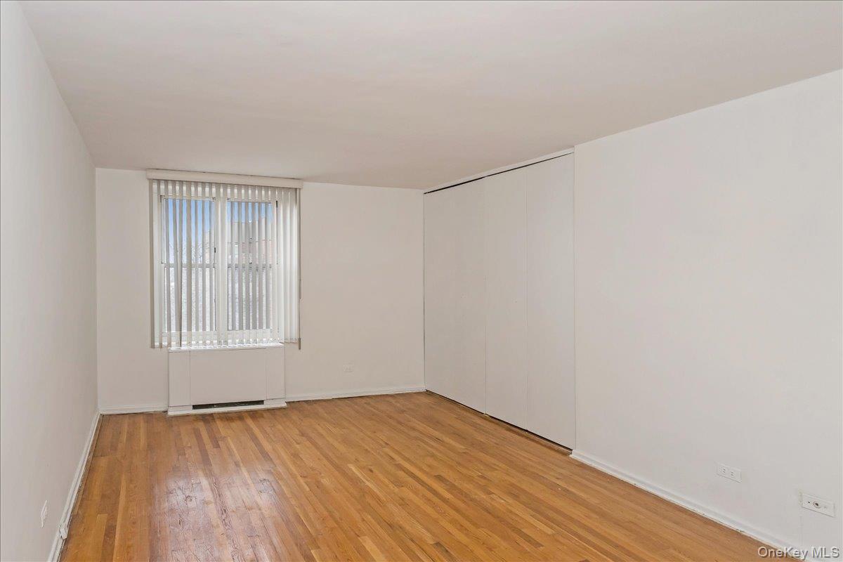 #18 photo, 212-30 23rd Avenue, קווינס Bayside , NY 11360