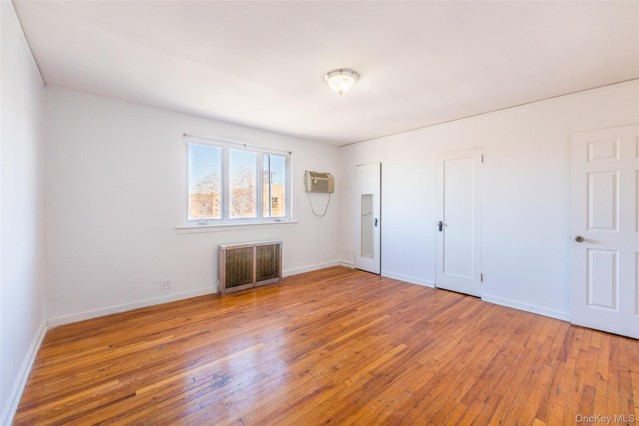 #15 photo, 52-44 79 Street, Elmhurst , NY 11373