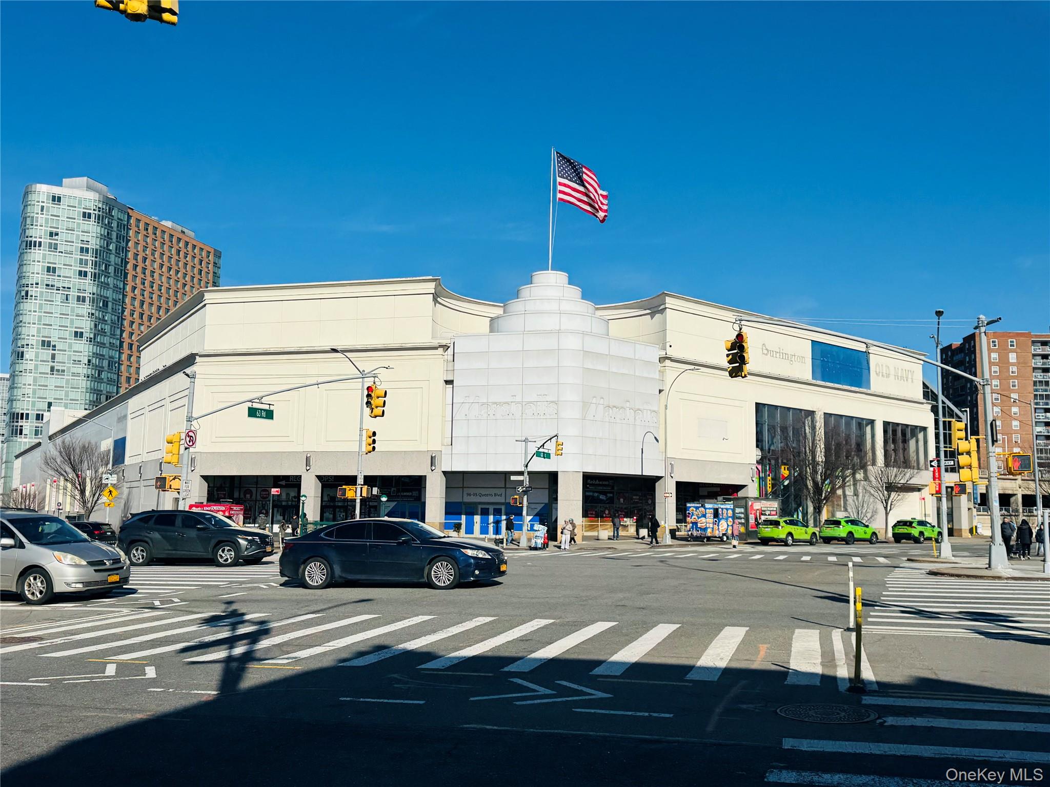 #16 photo, 63-84 SAUNDERS Street, 皇后區 雷哥公園 Rego Park , NY 11374