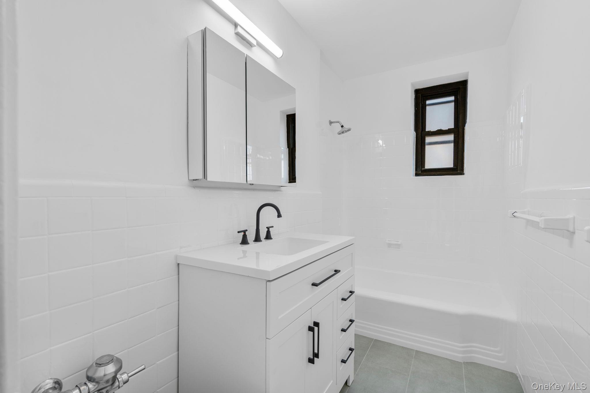 #15 photo, 88-10 32nd Avenue, East Elmhurst , NY 11369