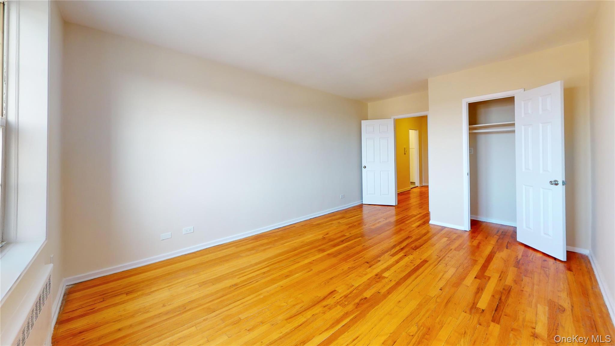 #14 photo, 85-04 63rd Drive, 皇后区 Rego Park , NY 11374